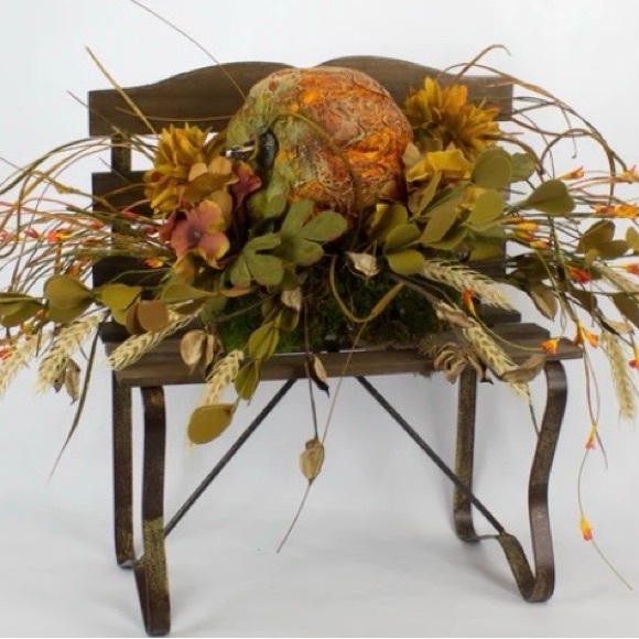 Decorative Red Wooden Doll-Size Bench - Picture 9 of 9